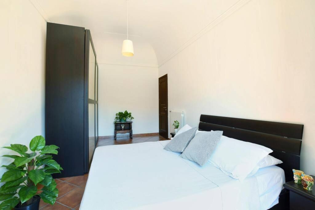 Iflat Casa Teso Con Terrazza Sui Tetti Apartment Палермо Екстериор снимка